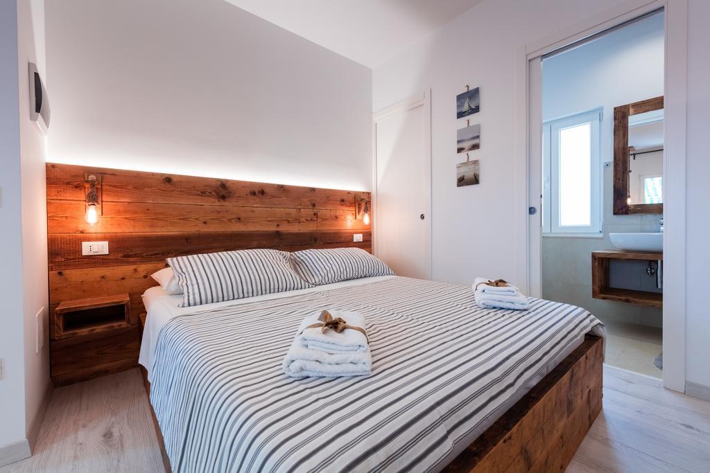 Apartments Sole Komiža Exteriör bild